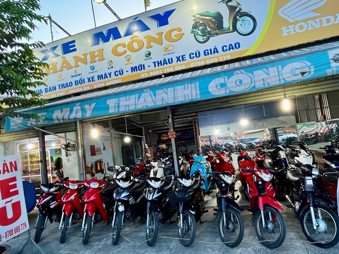 Mặt tiền showroom Luân Thành Công tại Thuận An, Bình Dương