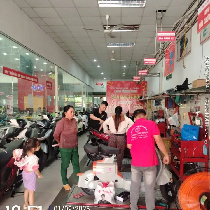 Khu vực sửa chữa và bàn giao xe điện tại Luân Thành Công Bình Dương