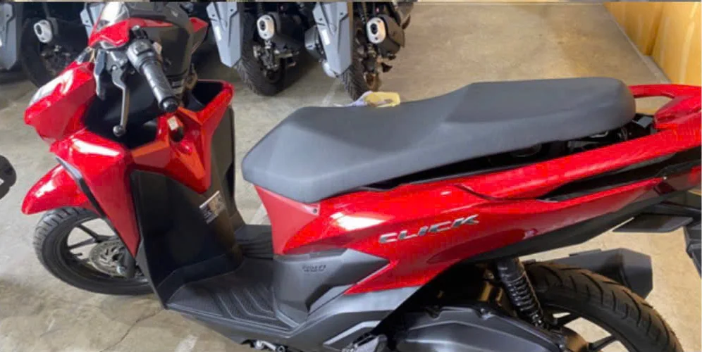 Honda Click Thái 2026 màu đỏ tại kho Luân Thành Công Bình Dương