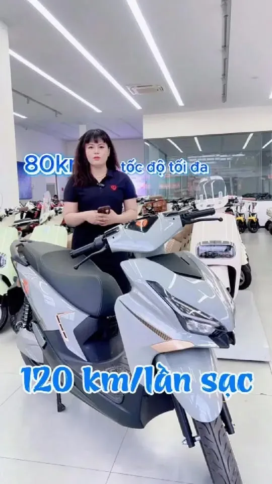 Xe máy điện Yadea dùng pin LFP tại showroom Luân Thành Công Bình Dương