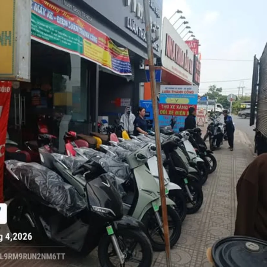 Banner thu xe xăng cũ đổi xe điện mới tại Luân Thành Công Bình Dương