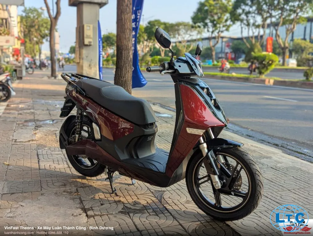 VinFast Theons góc nhìn nghiêng tại Bình Dương