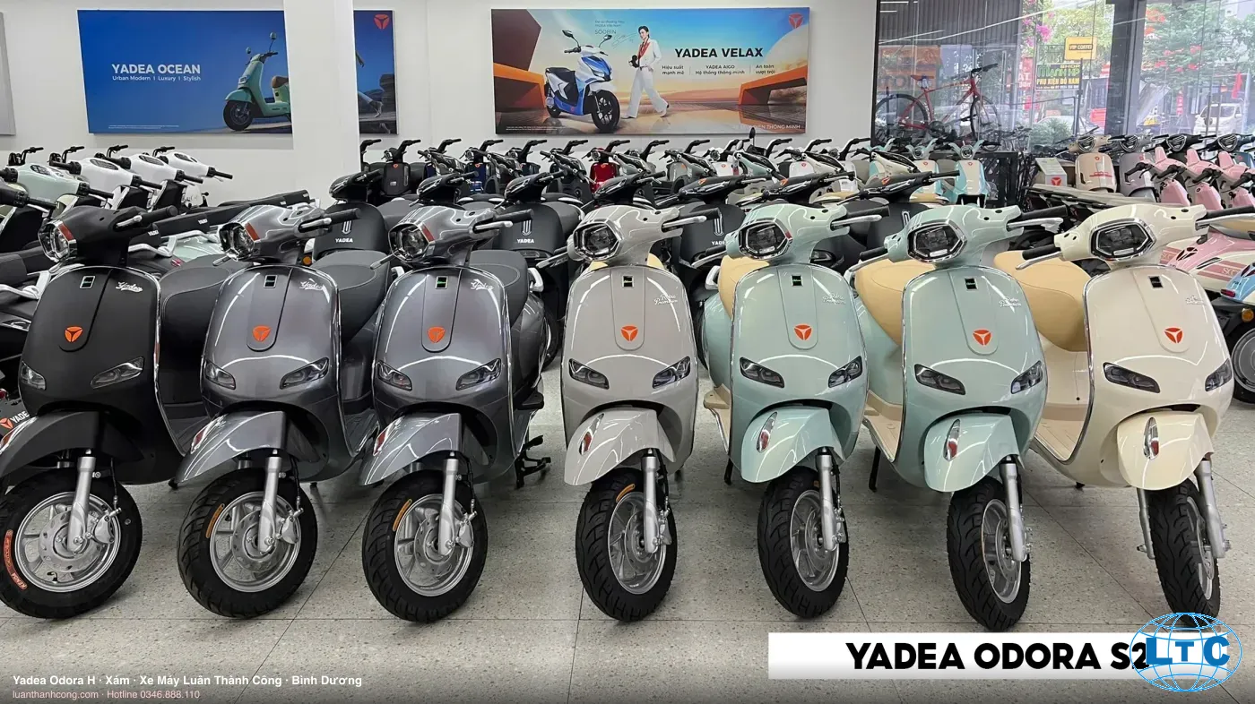 Xe máy điện Yadea Odora H màu xám toàn thân tại Luân Thành Công Bình Dương