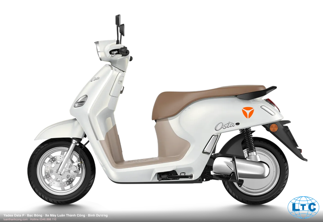Xe máy điện Yadea Osta P màu bạc toàn thân tại Luân Thành Công Thuận An